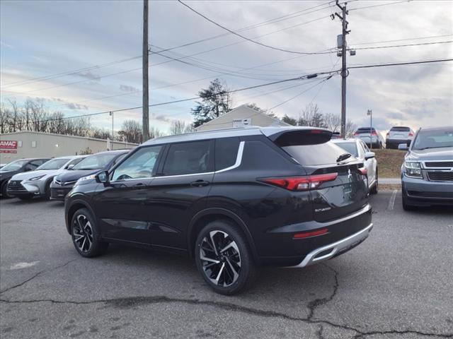 new 2024 Mitsubishi Outlander car, priced at $38,990