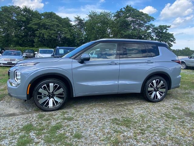new 2025 Mitsubishi Outlander car, priced at $43,875