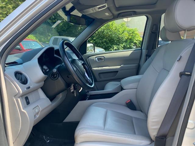 used 2009 Honda Pilot car, priced at $18,990