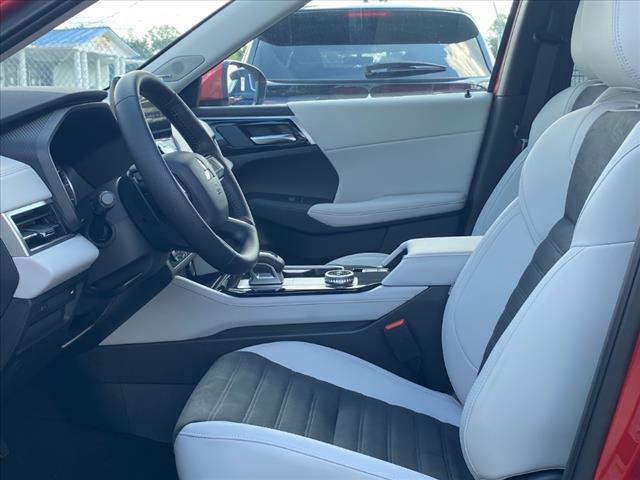 new 2025 Mitsubishi Outlander car, priced at $36,475