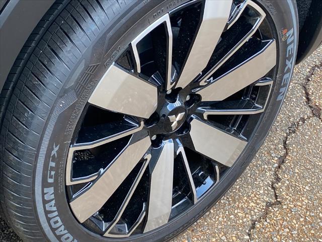 new 2025 Mitsubishi Outlander car, priced at $37,335