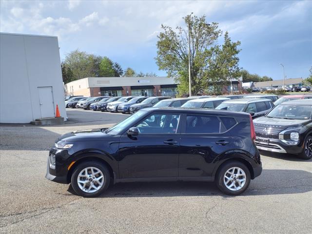 used 2020 Kia Soul car, priced at $17,990