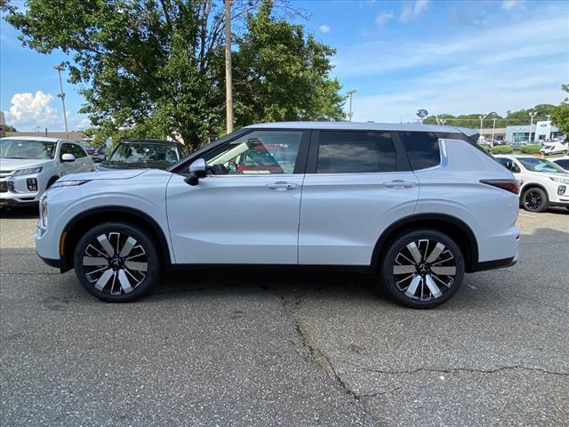 new 2025 Mitsubishi Outlander car, priced at $36,125