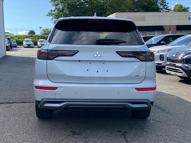 new 2025 Mitsubishi Outlander car, priced at $36,125