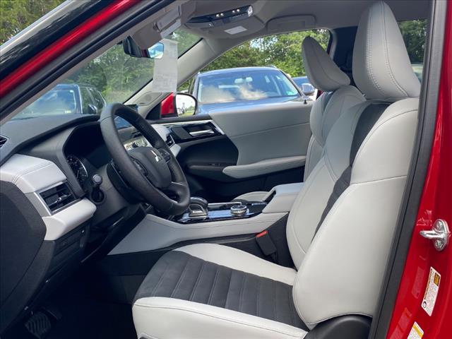 new 2025 Mitsubishi Outlander car, priced at $36,125