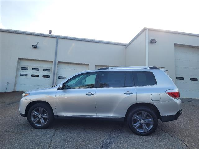 used 2011 Toyota Highlander car, priced at $19,990