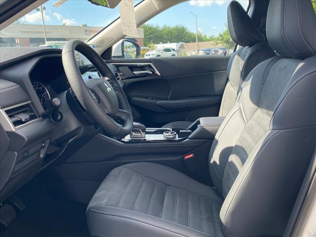 new 2025 Mitsubishi Outlander car, priced at $36,125