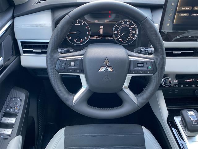new 2025 Mitsubishi Outlander car, priced at $36,125