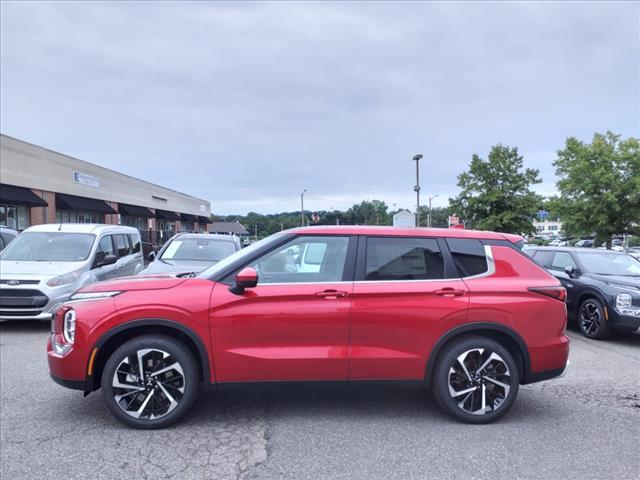 new 2024 Mitsubishi Outlander car, priced at $33,495