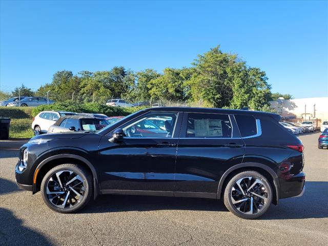 new 2024 Mitsubishi Outlander car, priced at $38,830