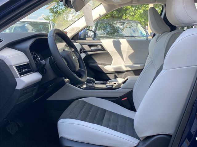 new 2025 Mitsubishi Outlander car, priced at $35,880