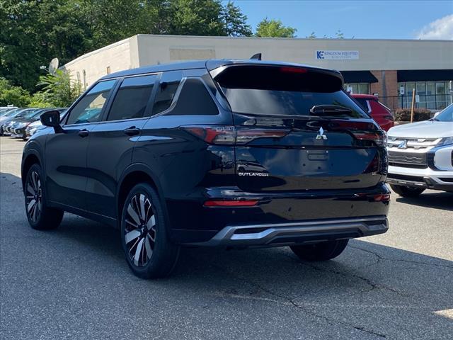 new 2025 Mitsubishi Outlander car, priced at $35,880