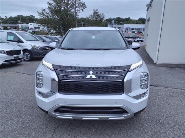 new 2024 Mitsubishi Outlander car, priced at $33,765