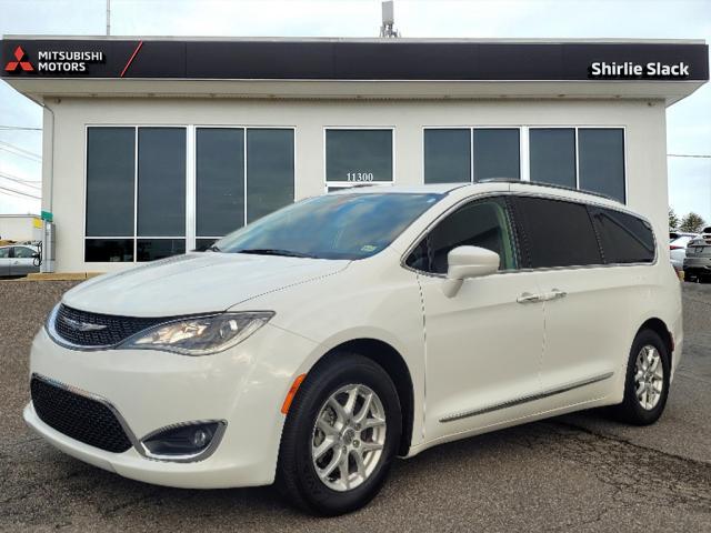 used 2020 Chrysler Pacifica car, priced at $25,990