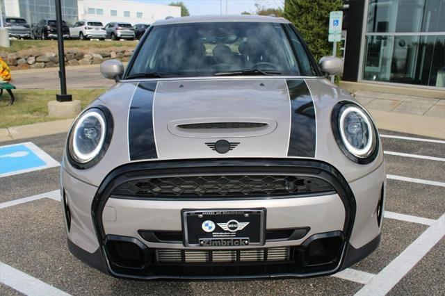 used 2022 MINI Hardtop car, priced at $25,500