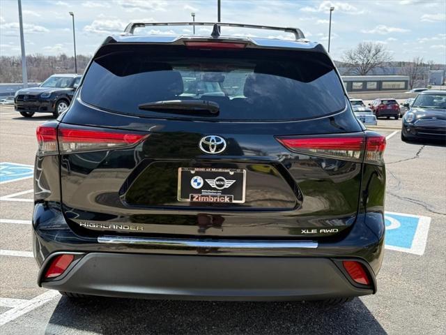 used 2023 Toyota Highlander car, priced at $36,950