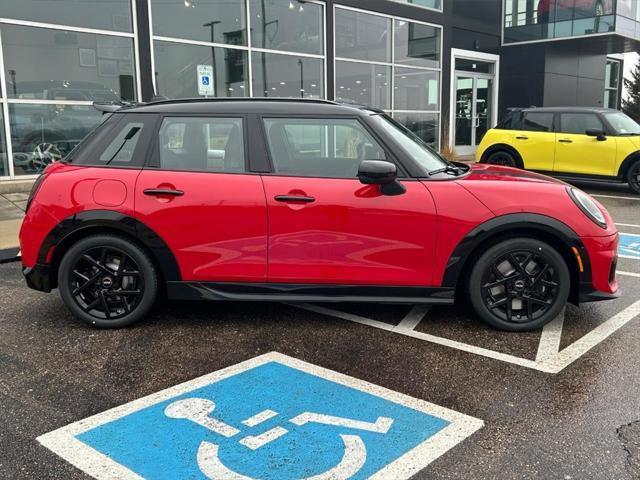 new 2025 MINI Hardtop car, priced at $41,155