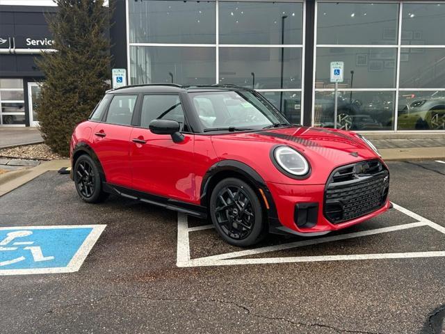 new 2025 MINI Hardtop car, priced at $41,155