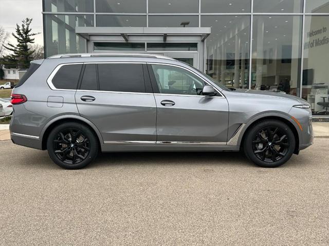 new 2025 BMW X7 car, priced at $95,300