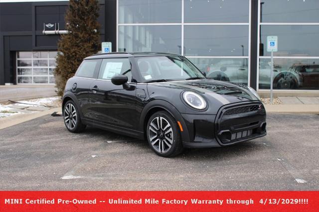 used 2024 MINI Hardtop car, priced at $33,816