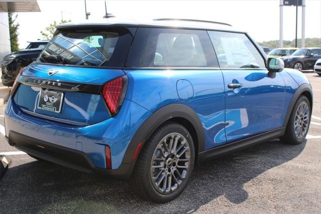 new 2025 MINI Hardtop car, priced at $34,345