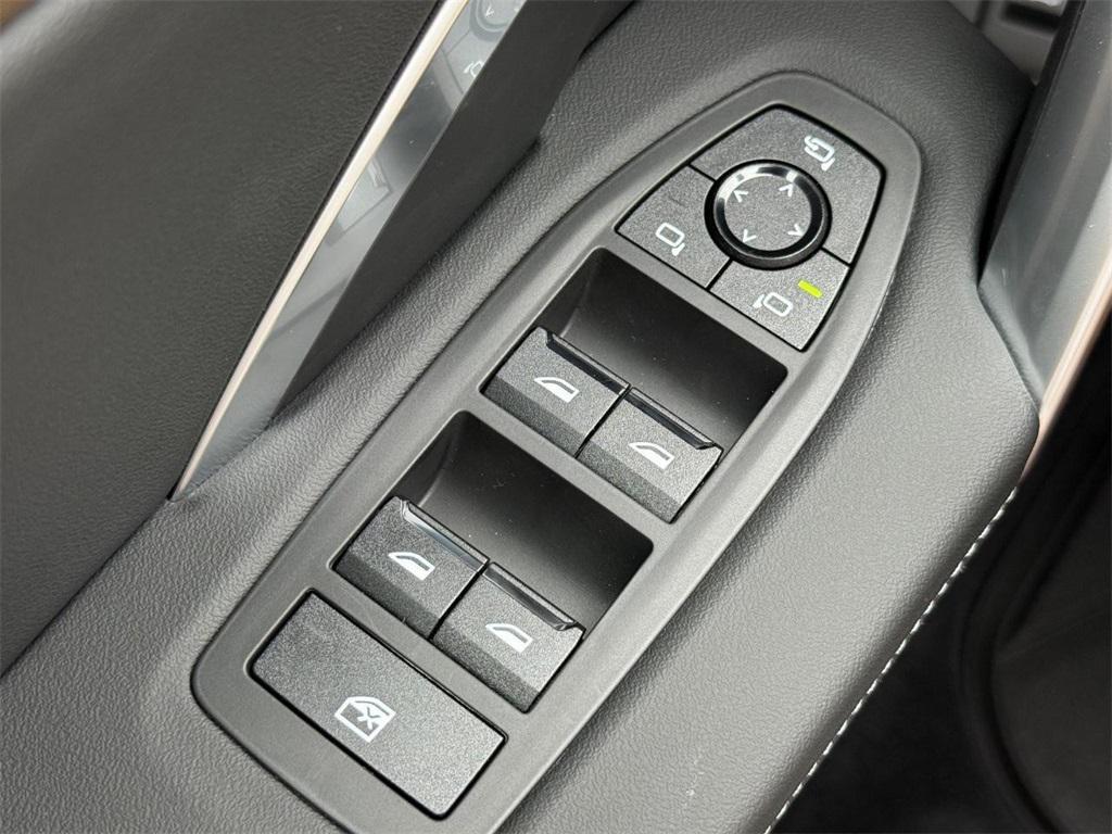 new 2025 BMW X1 car, priced at $47,515