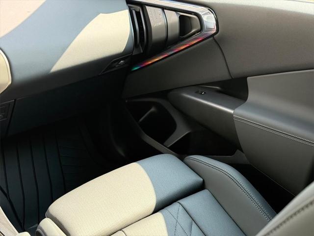 new 2025 BMW X3 car, priced at $55,685