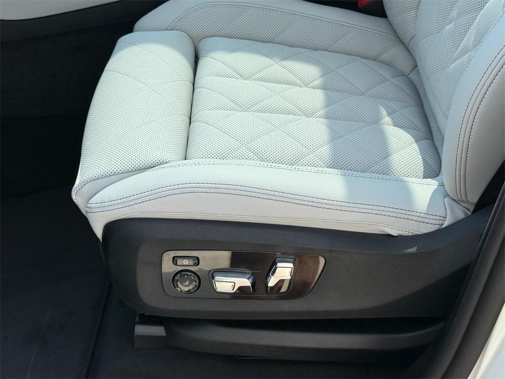 new 2026 BMW X5 PHEV car, priced at $84,175