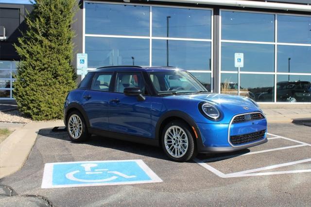 new 2025 MINI Hardtop car, priced at $40,045