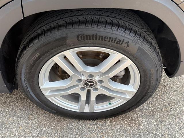 used 2022 Mercedes-Benz GLB 250 car, priced at $30,491