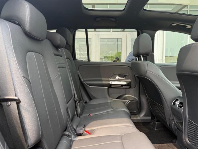 used 2022 Mercedes-Benz GLB 250 car, priced at $30,491