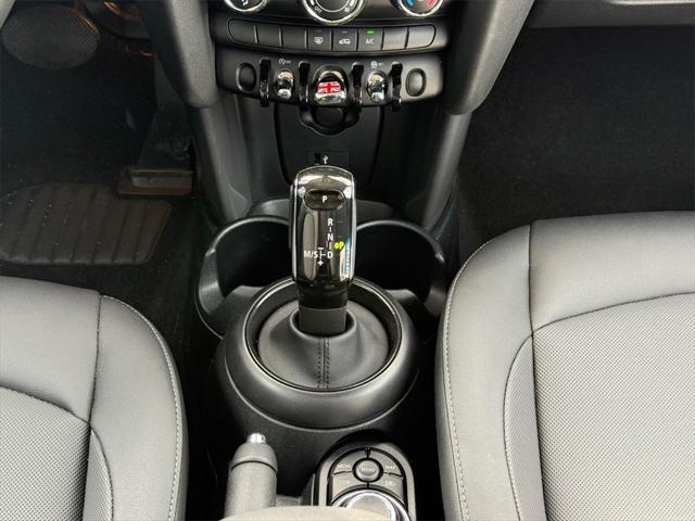 used 2024 MINI Hardtop car, priced at $27,495