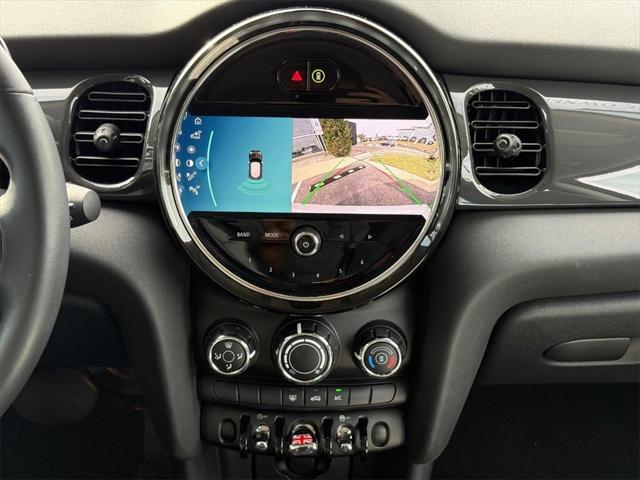 used 2024 MINI Hardtop car, priced at $27,495