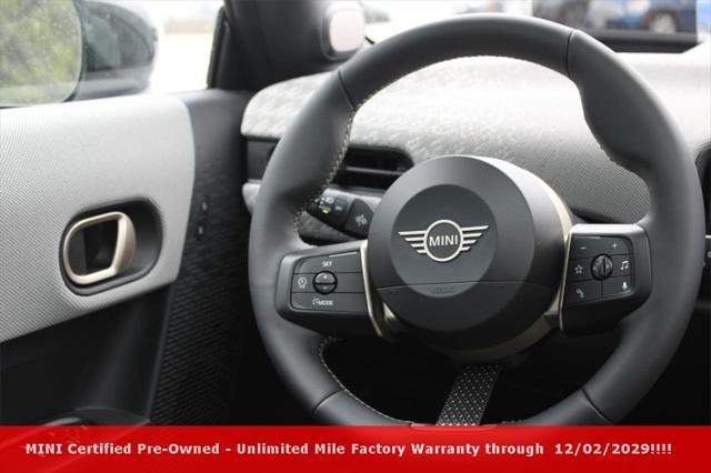 used 2025 MINI Hardtop car, priced at $34,168