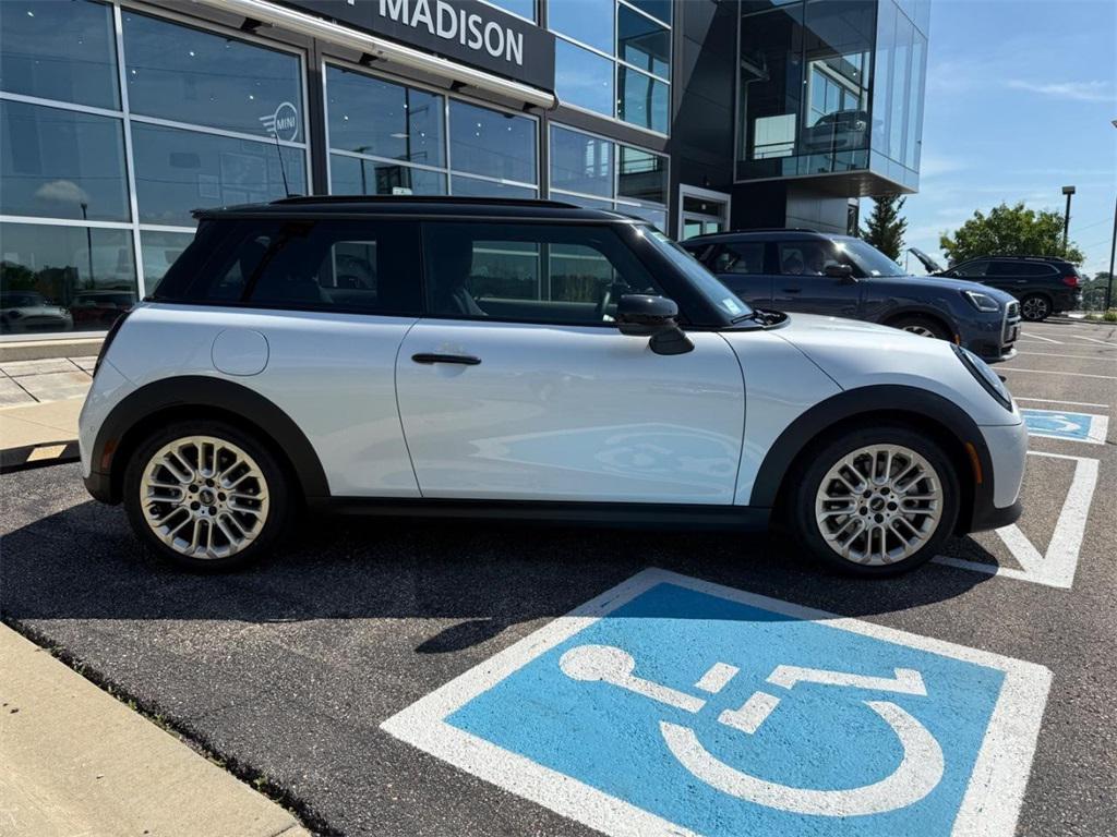 used 2025 MINI Hardtop car, priced at $33,295