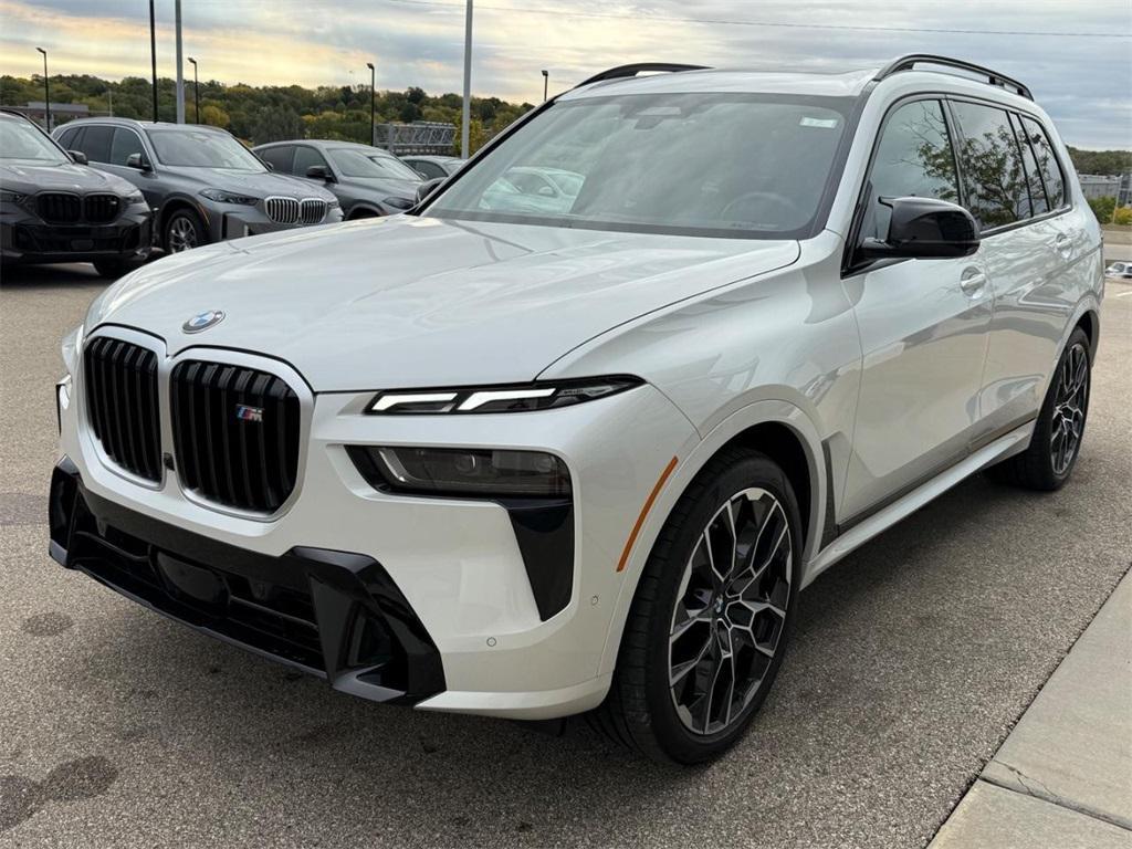 used 2025 BMW X7 car, priced at $98,399