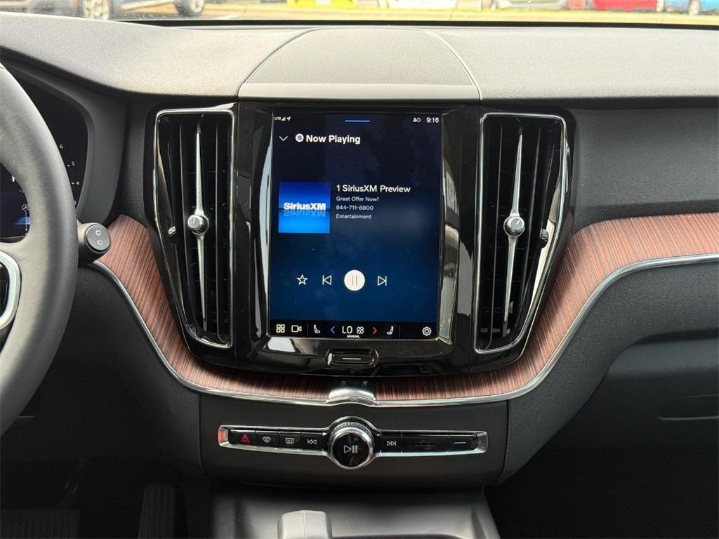 used 2023 Volvo XC60 car, priced at $32,872