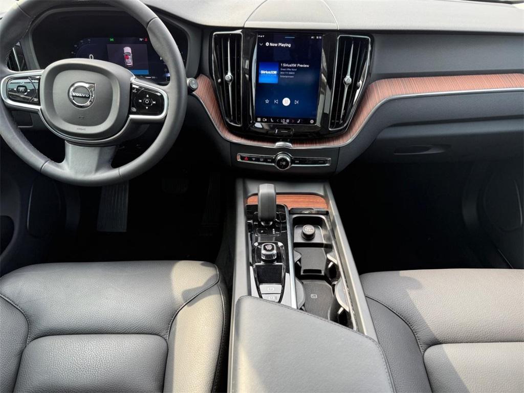 used 2023 Volvo XC60 car, priced at $32,872