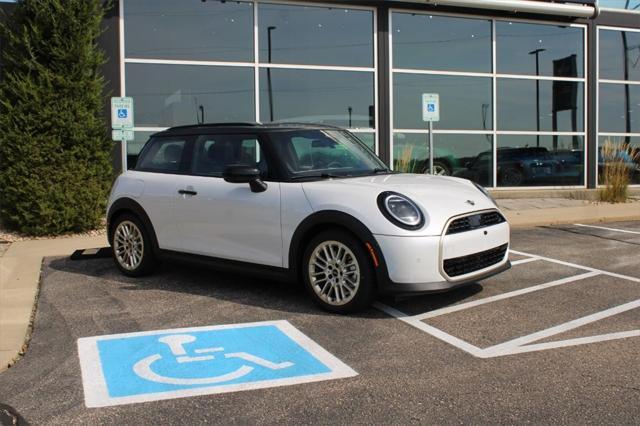 new 2025 MINI Hardtop car, priced at $35,295