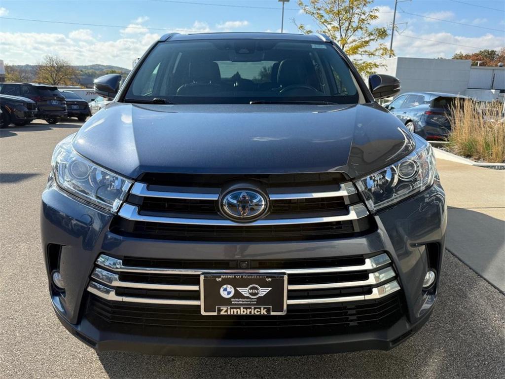 used 2018 Toyota Highlander Hybrid car, priced at $28,999
