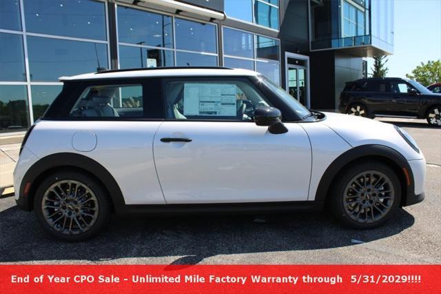 used 2025 MINI Hardtop car, priced at $32,734