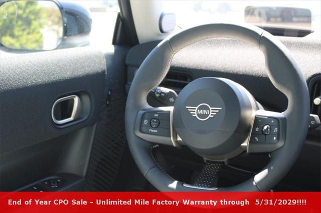 used 2025 MINI Hardtop car, priced at $32,734