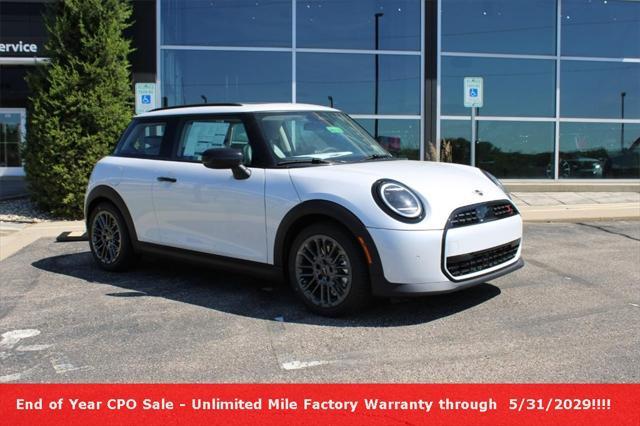 used 2025 MINI Hardtop car, priced at $32,734