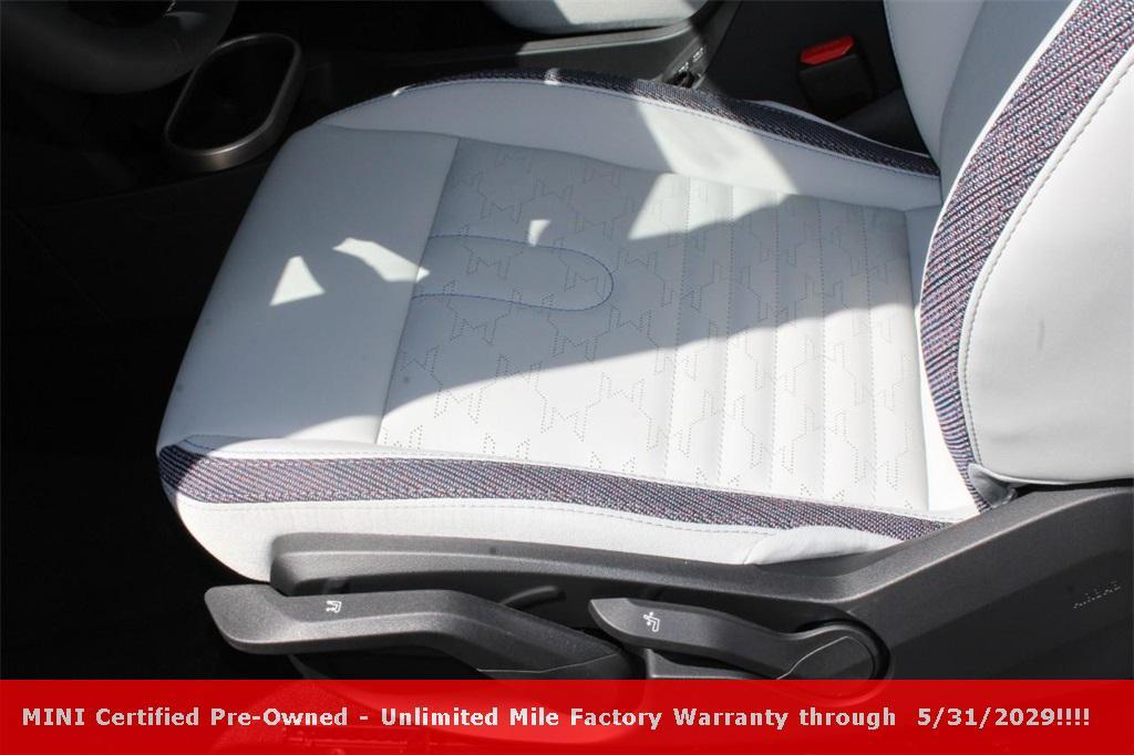 used 2025 MINI Hardtop car, priced at $31,495