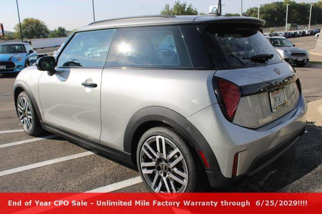 used 2025 MINI Hardtop car, priced at $33,597