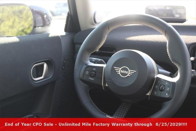 used 2025 MINI Hardtop car, priced at $33,597