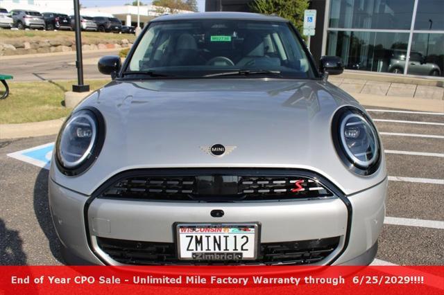 used 2025 MINI Hardtop car, priced at $33,597