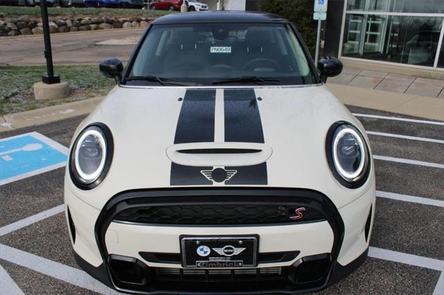 used 2022 MINI Hardtop car, priced at $24,950