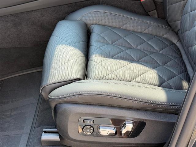 new 2026 BMW X5 PHEV car, priced at $89,815