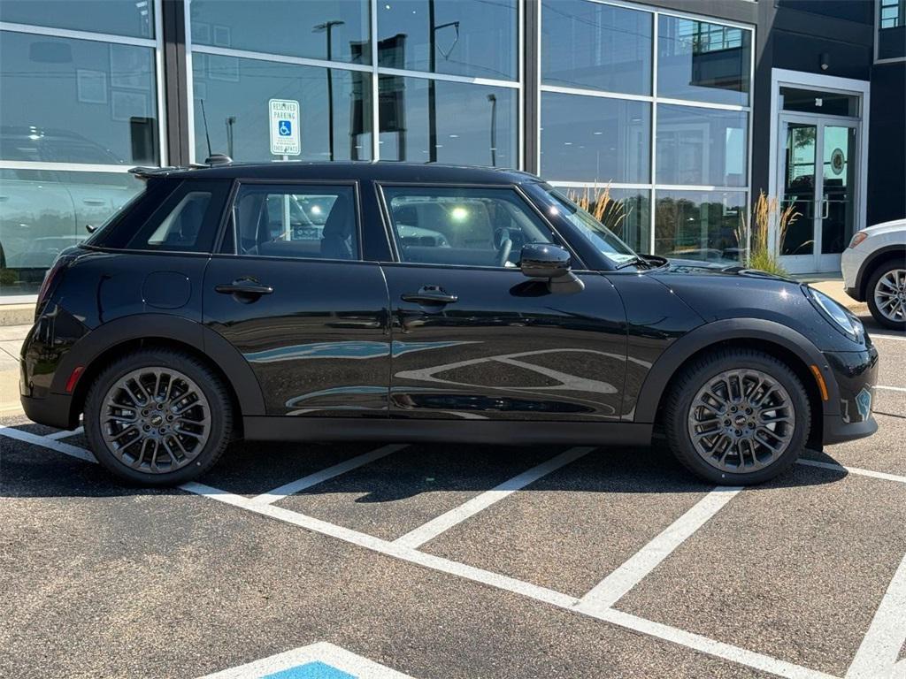 new 2025 MINI Hardtop car, priced at $35,430